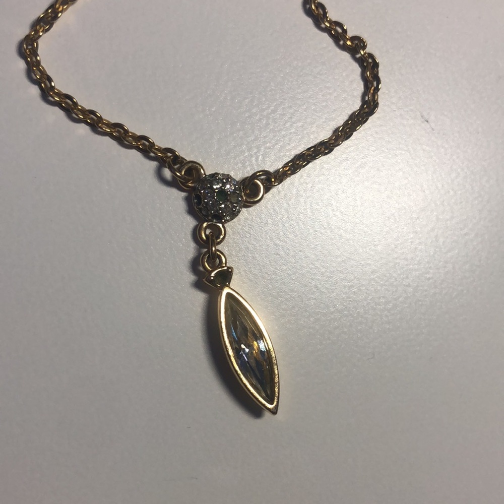 💎🤍Swarovski Mini pendant necklace - Picture 2 of 7
